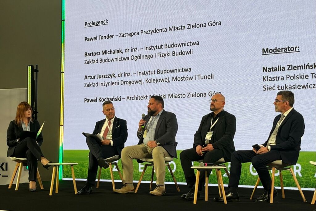 Konferencja, panel Smart City_Smart Building Łukasiewicz - ITECH