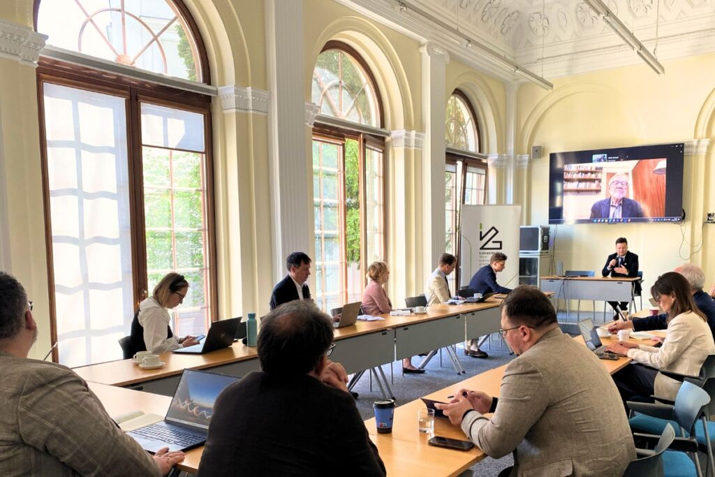 Making Enlargement Governable - WARSZTATY ŁUKASIEWICZ - ITECH